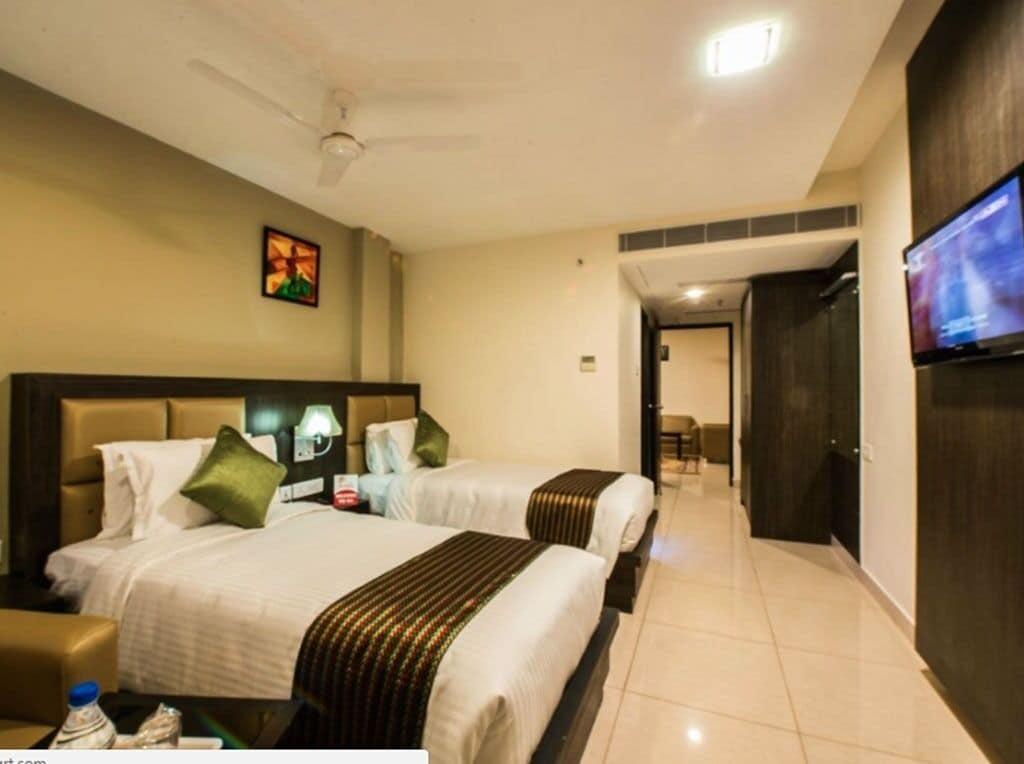 Plaza Hotel Trichy Tiruchirappalli Ngoại thất bức ảnh