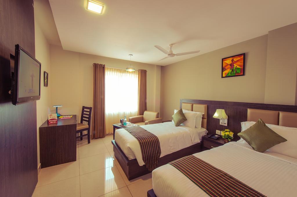 Plaza Hotel Trichy Tiruchirappalli Phòng bức ảnh