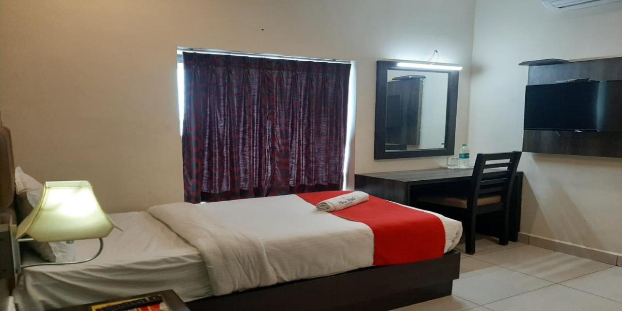 Plaza Hotel Trichy Tiruchirappalli Ngoại thất bức ảnh